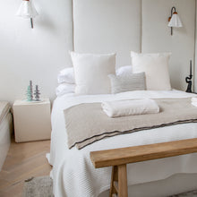 Load image into Gallery viewer, Glass Art bubbles Candle Holder -Pink