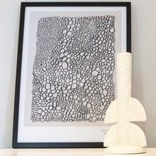 Load image into Gallery viewer, Half Bubbles Candle Holder / Vase - Ivory