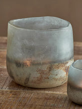 Load image into Gallery viewer, Obsidian Rock T Light - Medium