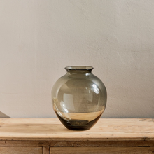 Load image into Gallery viewer, Island Vase- Smoke
