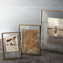 Load image into Gallery viewer, Danta Antique Brass Frame